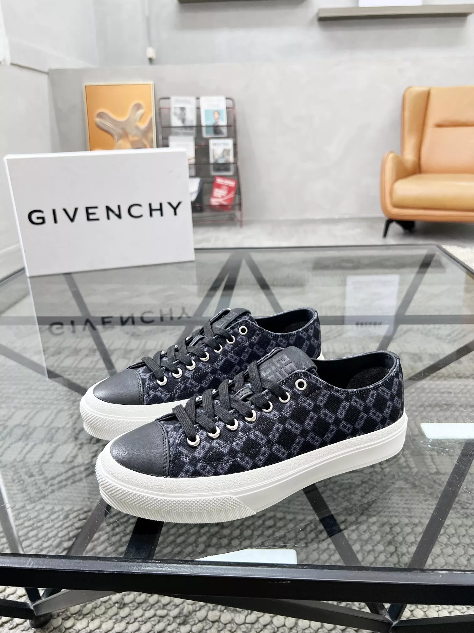 Givenchy Casual Shoes For Men SportInspired 2836