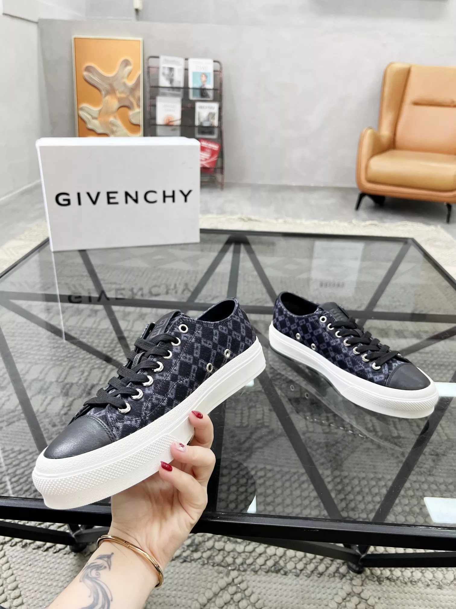Givenchy Casual Shoes For Men SportInspired 2836