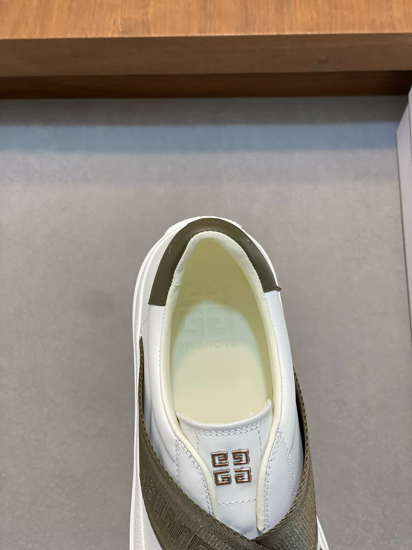 Givenchy Casual Shoes For Men Timeless 7897