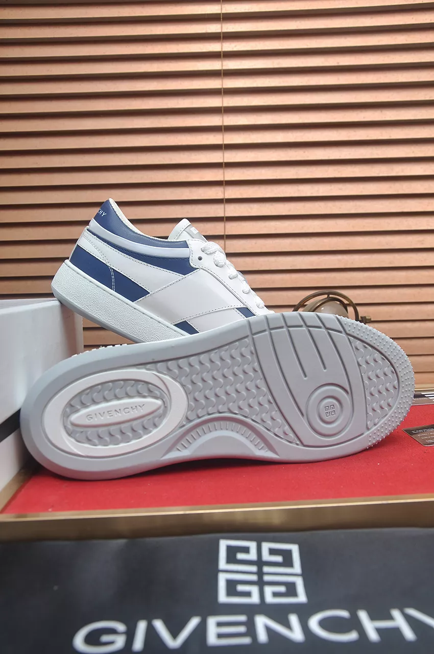 Givenchy Casual Shoes For Men Timeless 7956