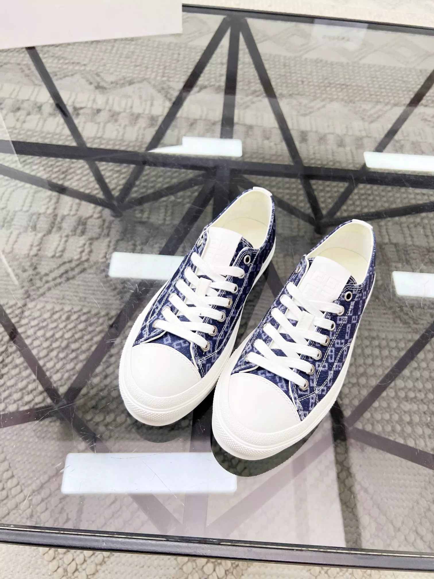 Givenchy Casual Shoes For Men TopPick 1500