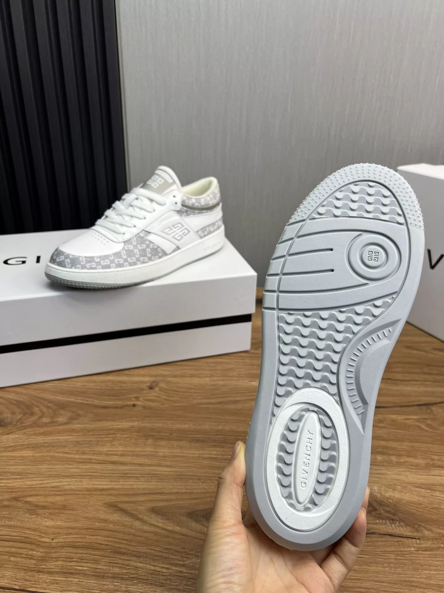Givenchy Casual Shoes For Men Trendsetting 7659