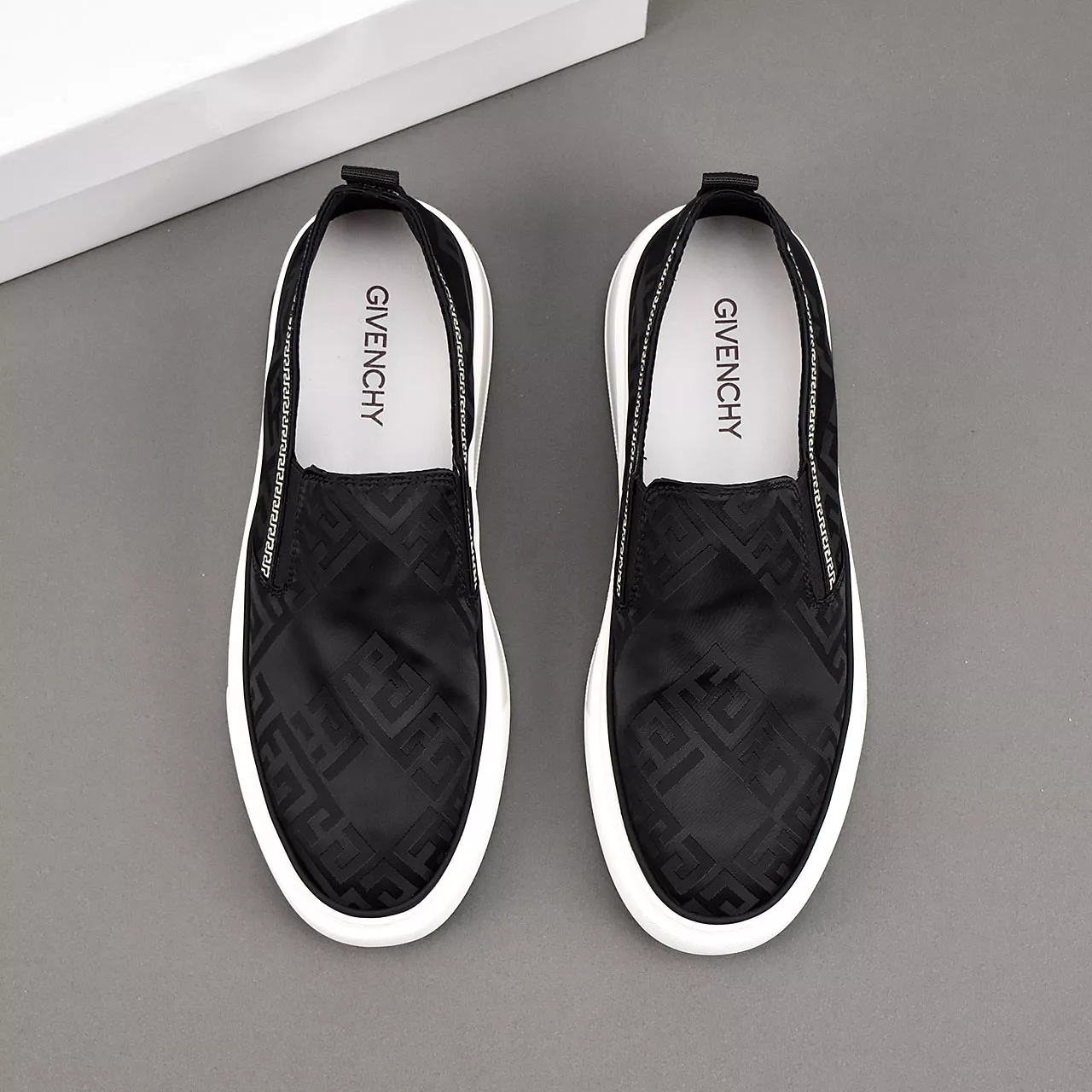 Givenchy Casual Shoes For Men Trendy 3699