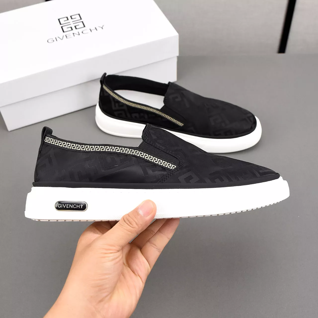 Givenchy Casual Shoes For Men Trendy 3699