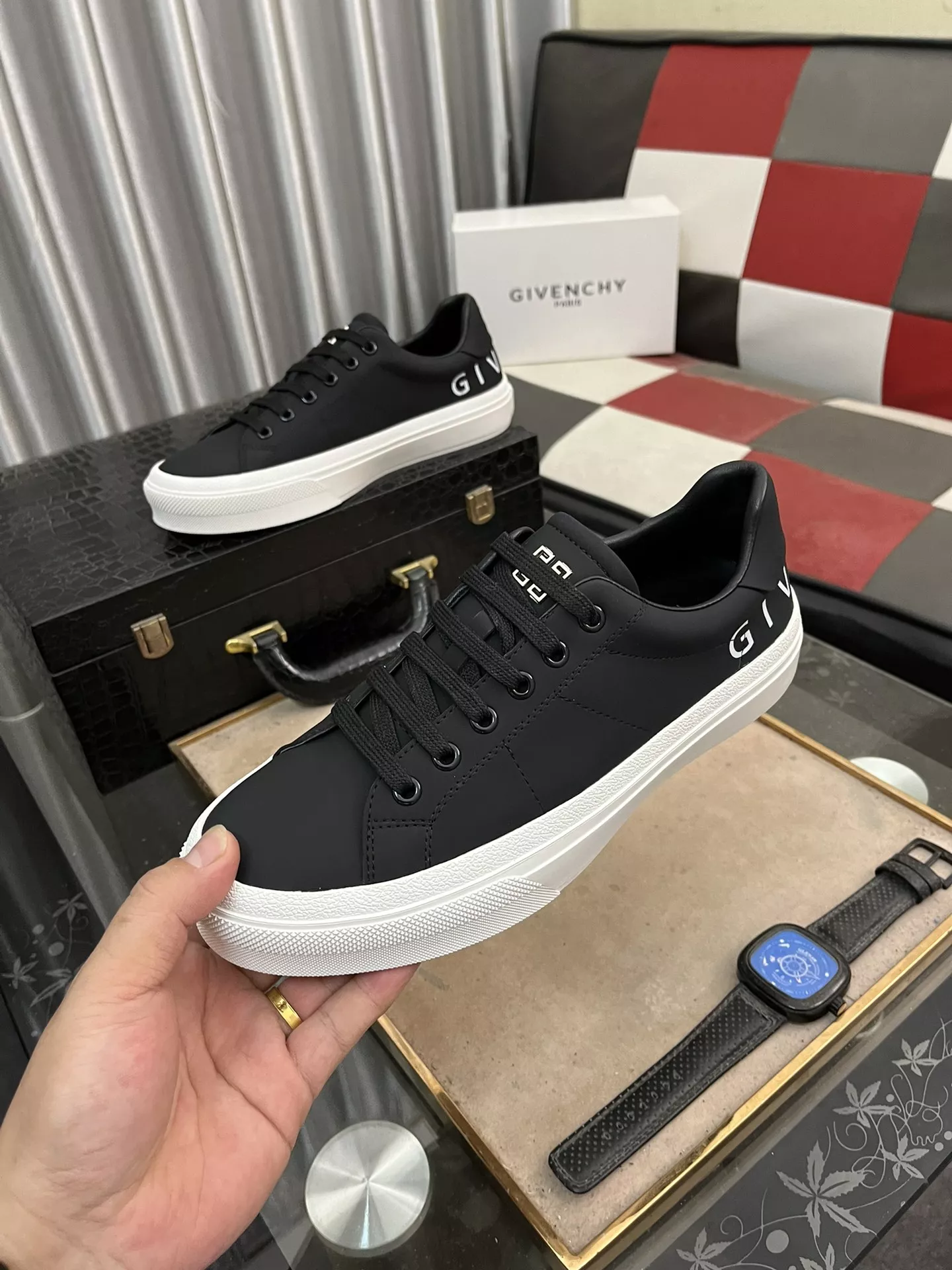 Givenchy Casual Shoes For Men Versatile 3379