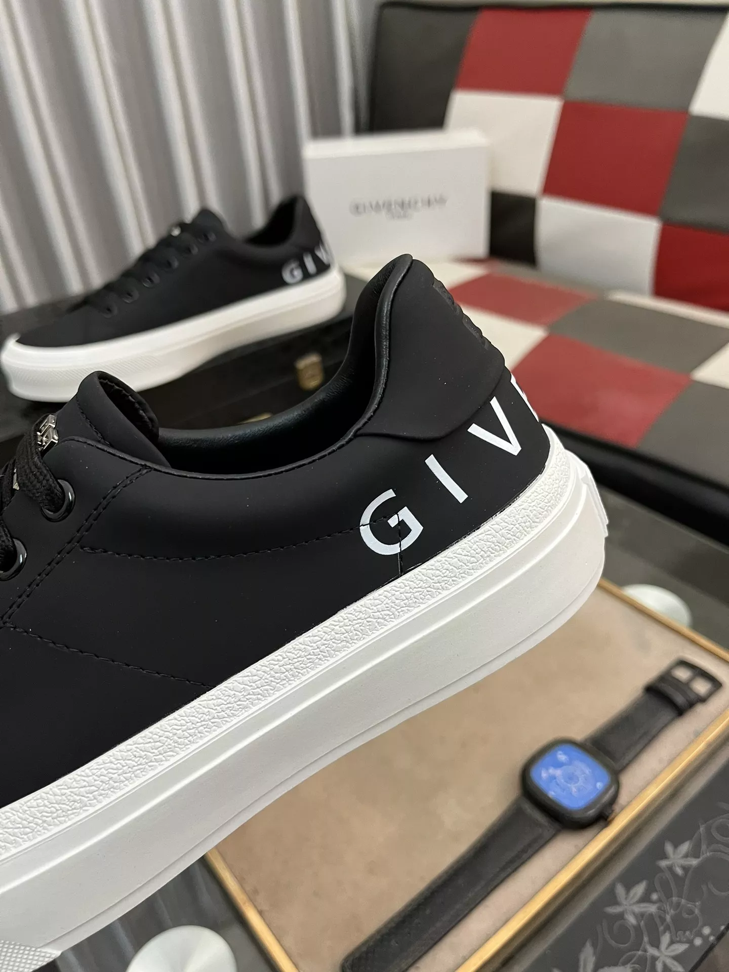 Givenchy Casual Shoes For Men Versatile 3379
