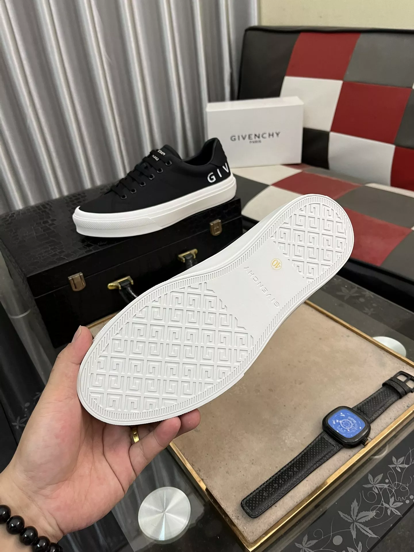 Givenchy Casual Shoes For Men Versatile 3379