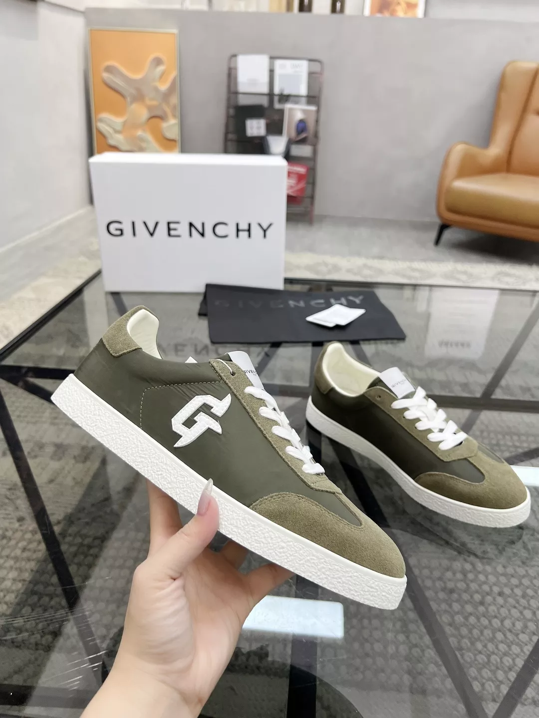 Givenchy Casual Shoes For Men WellDesigned 4889