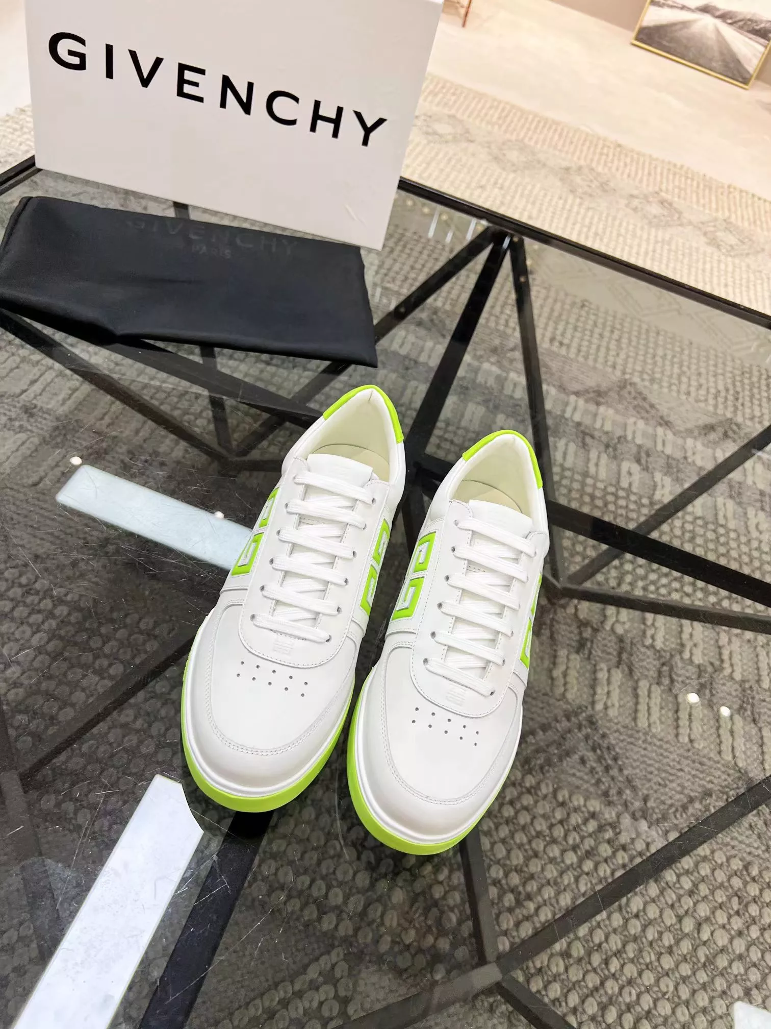 Givenchy Casual Shoes For Men WellDesigned 8903