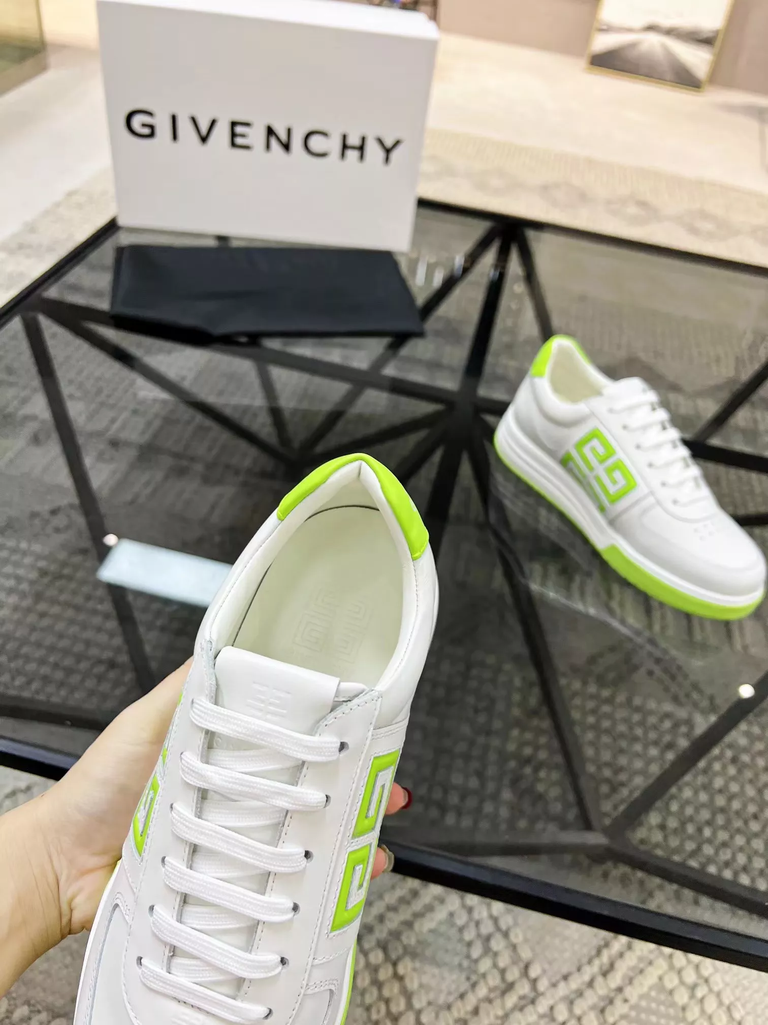 Givenchy Casual Shoes For Men WellDesigned 8903