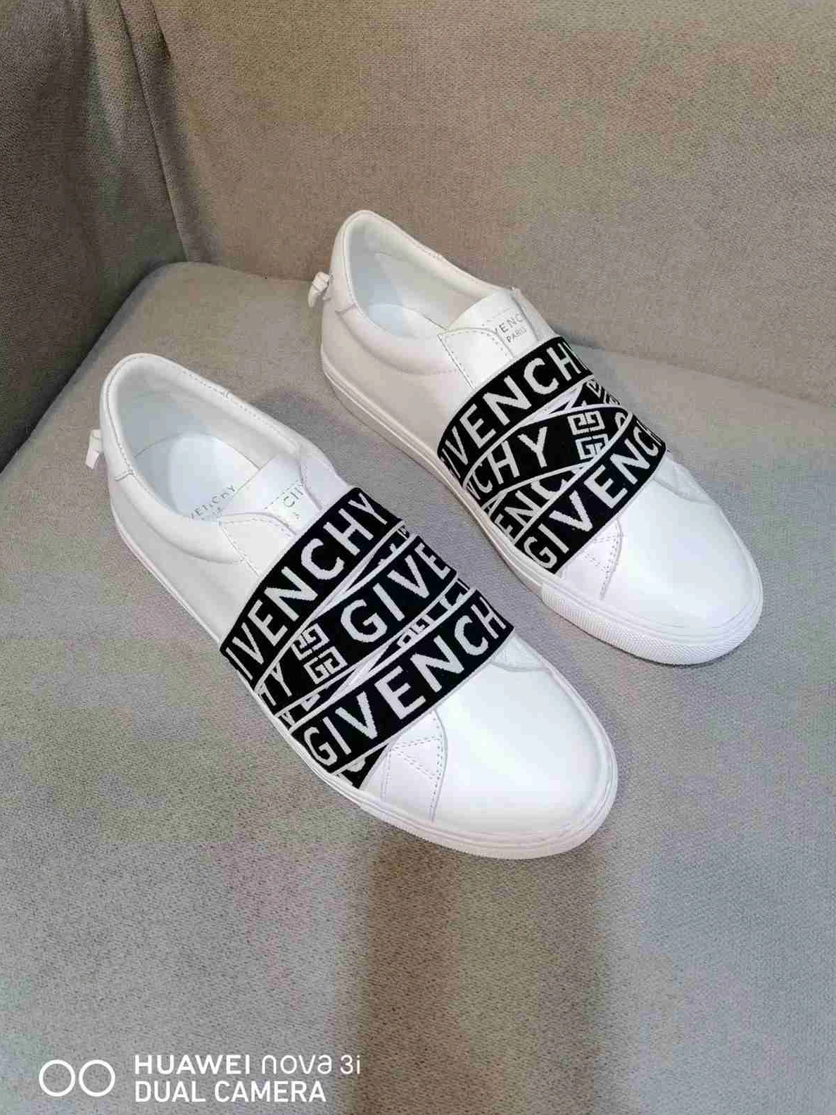 Givenchy Casual Shoes For Women Durable 9652