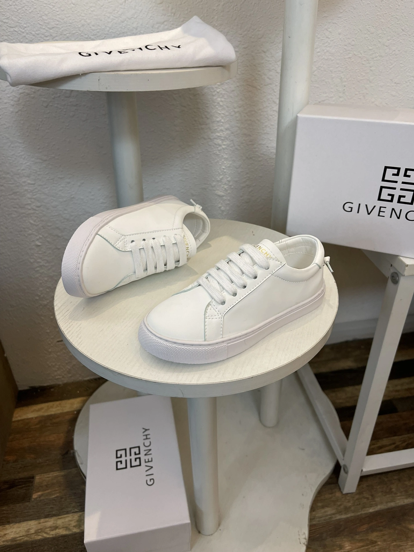 Givenchy Kids Shoes For Kids Compact 5932