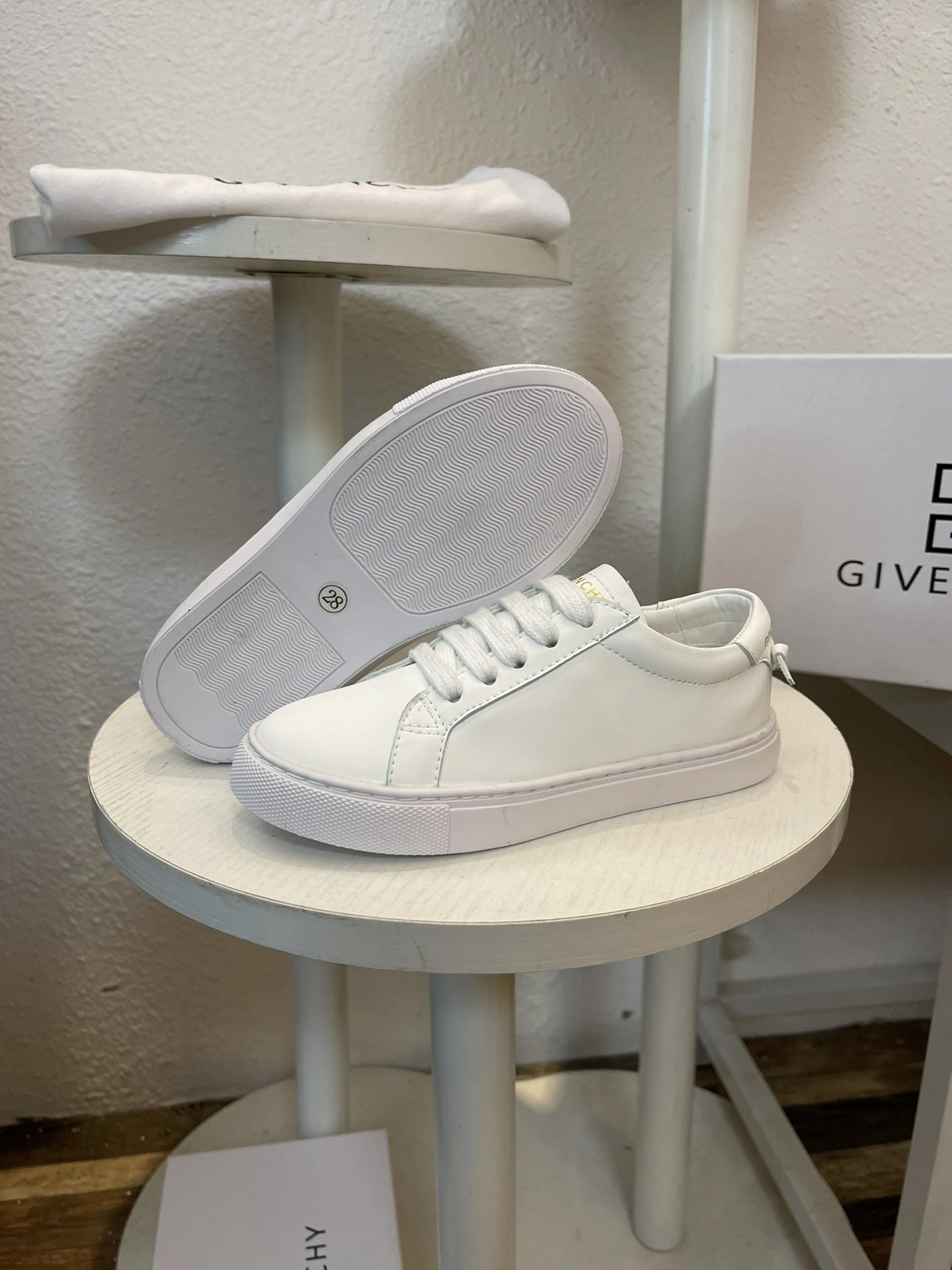 Givenchy Kids Shoes For Kids Compact 5932