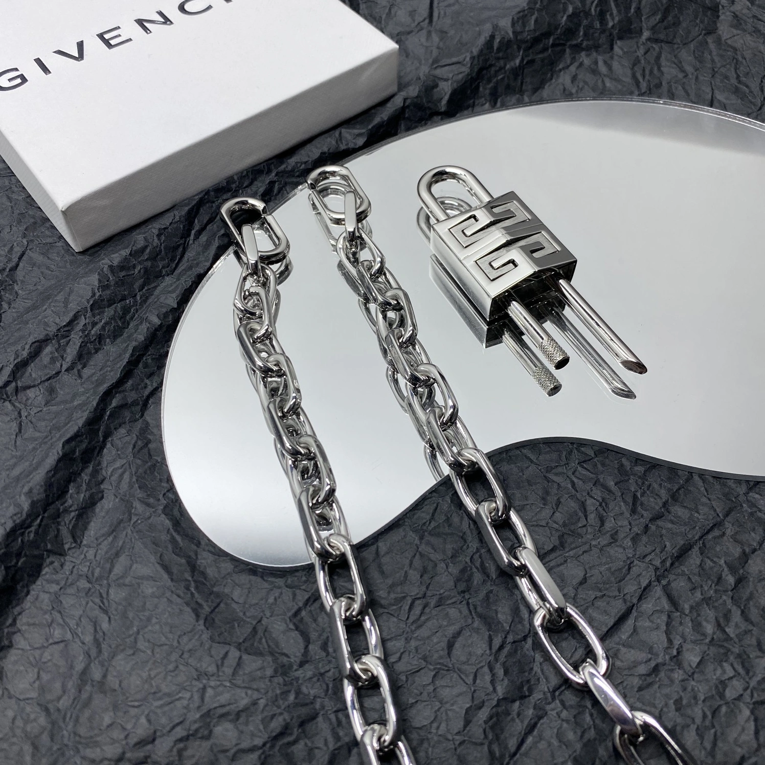 Givenchy Necklace Versatile 288