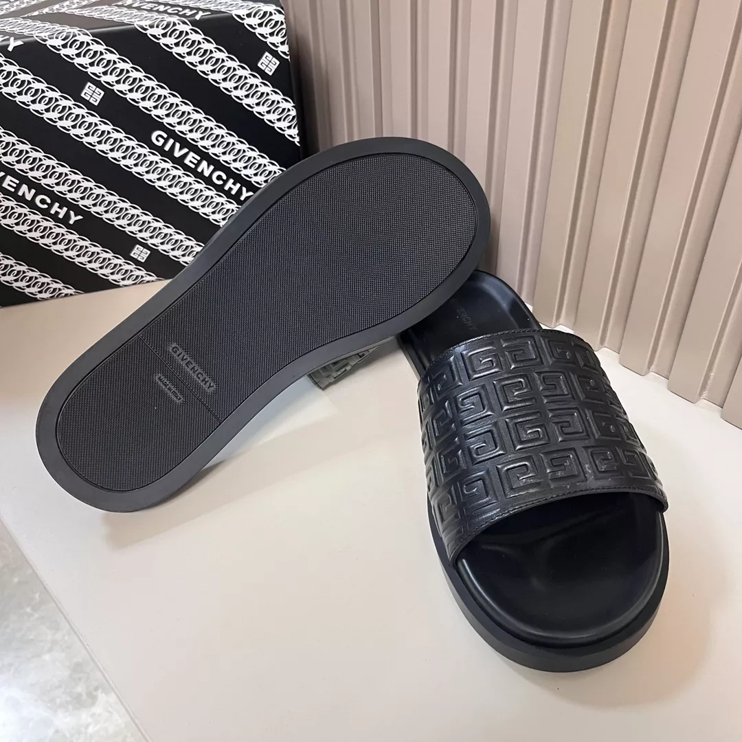 Givenchy Slippers For Men BestValue 6907