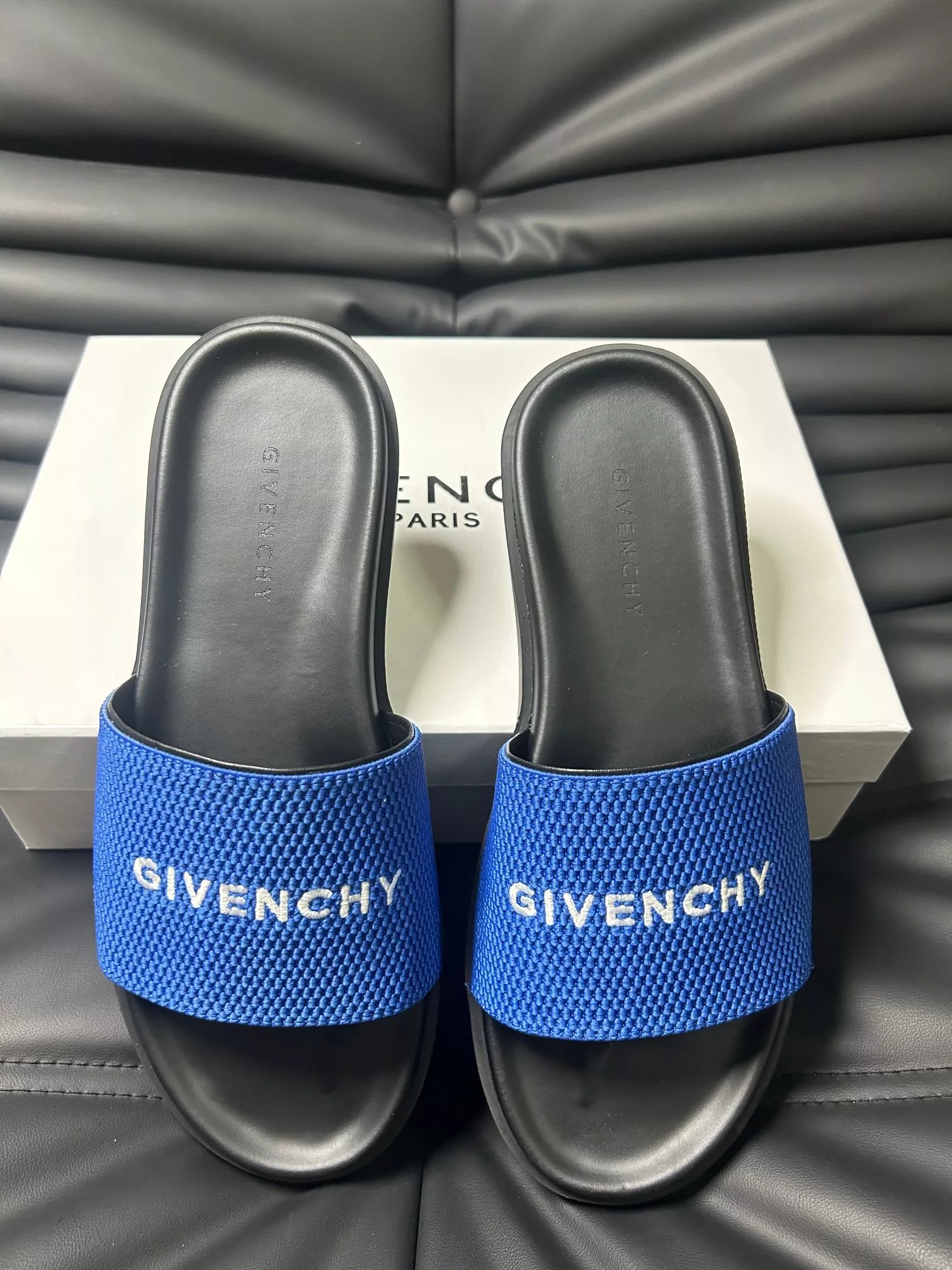 Givenchy Slippers For Men Compact 6521