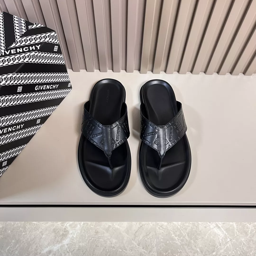 Givenchy Slippers For Men Cozy 7475