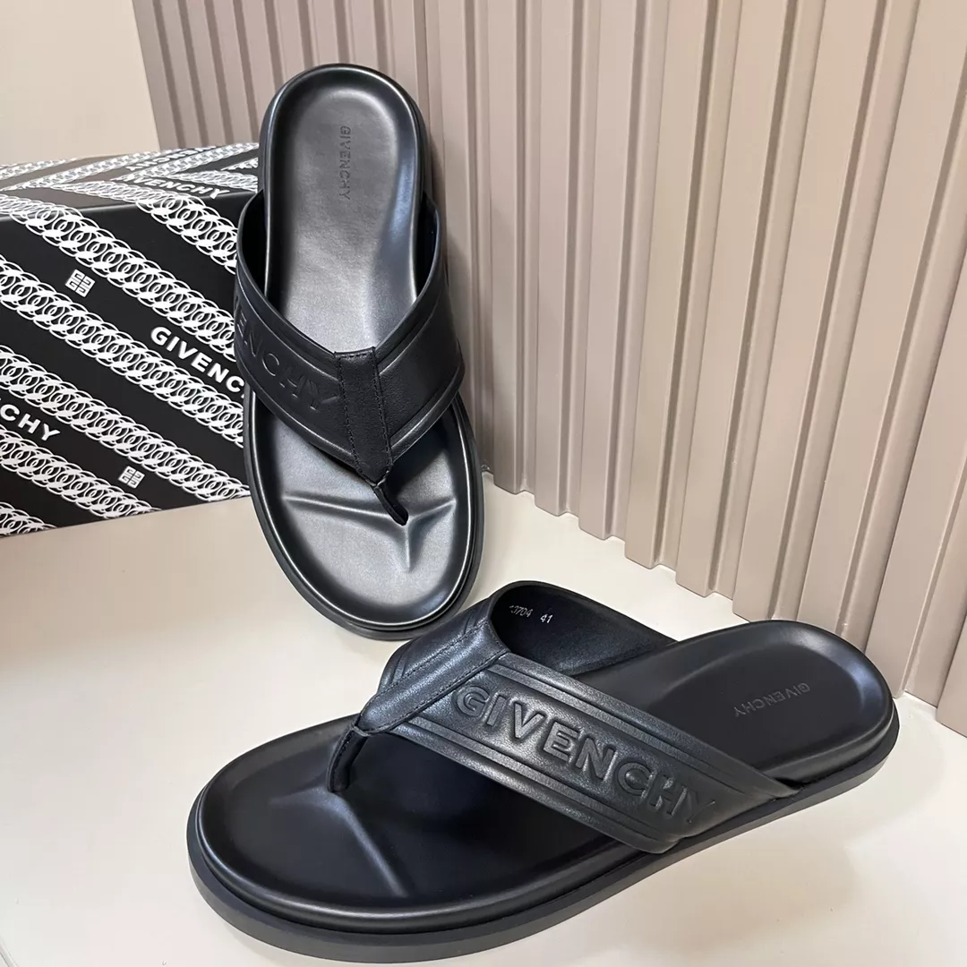Givenchy Slippers For Men DailyWear 1873