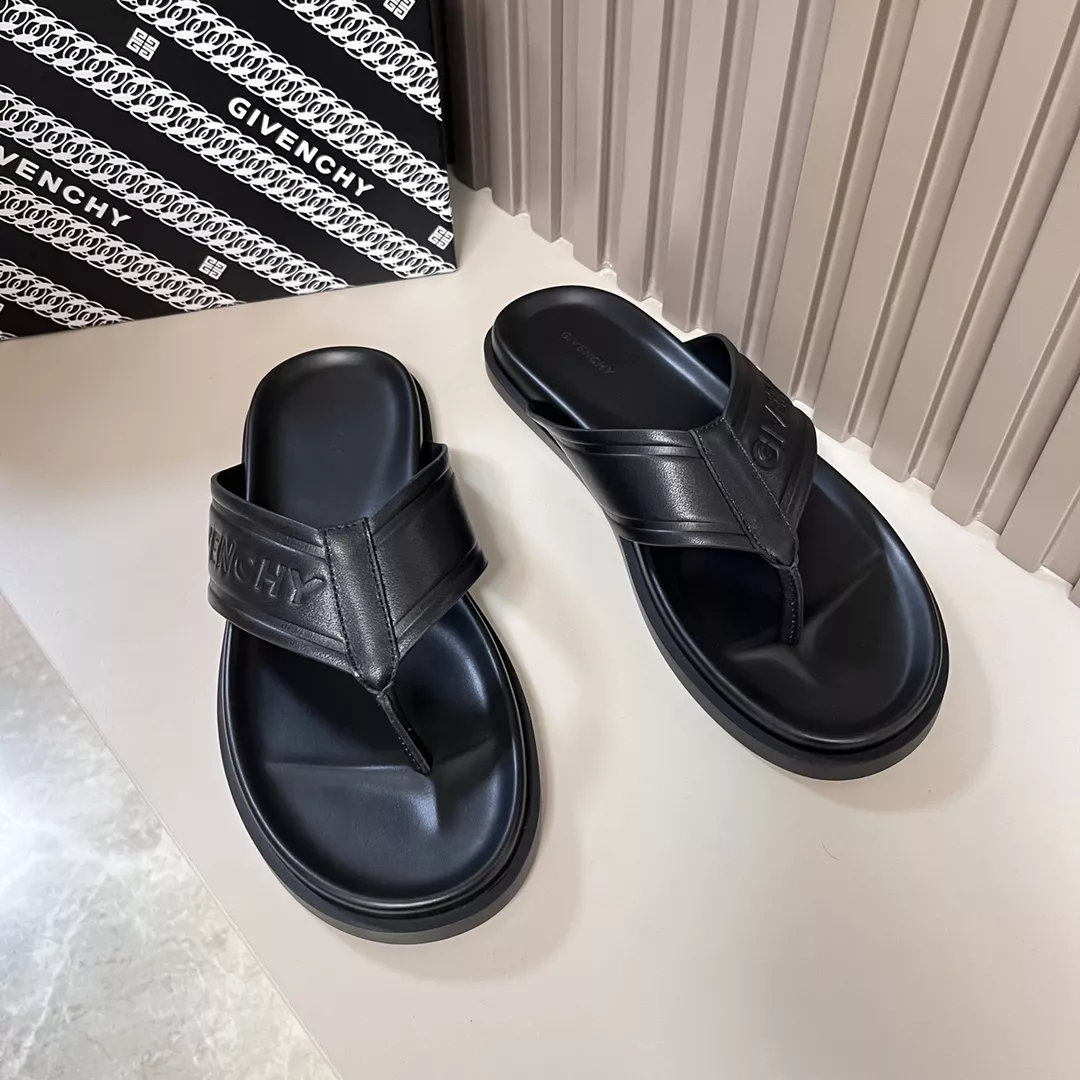 Givenchy Slippers For Men DailyWear 1873