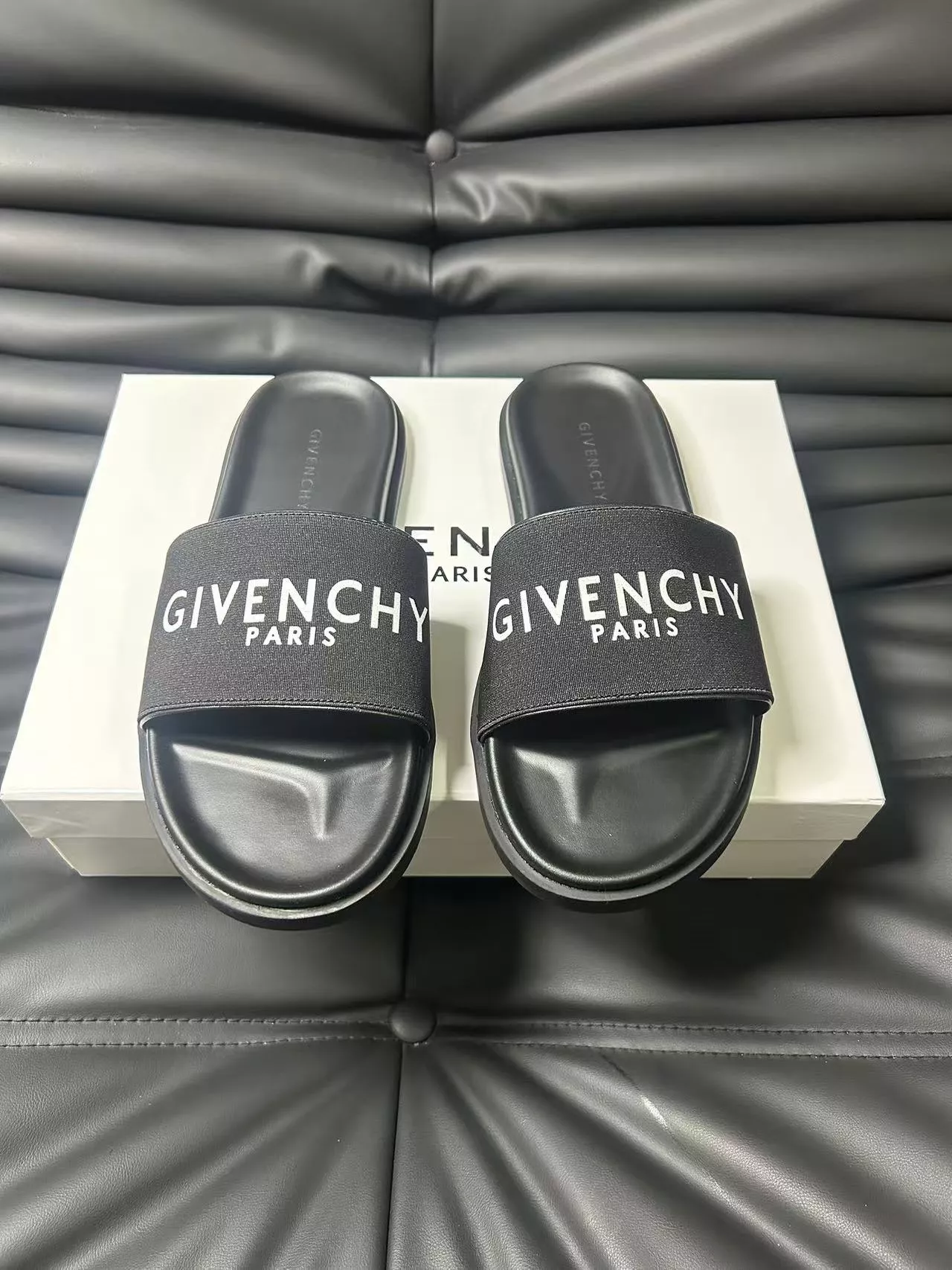Givenchy Slippers For Men GoAnywhere 8700