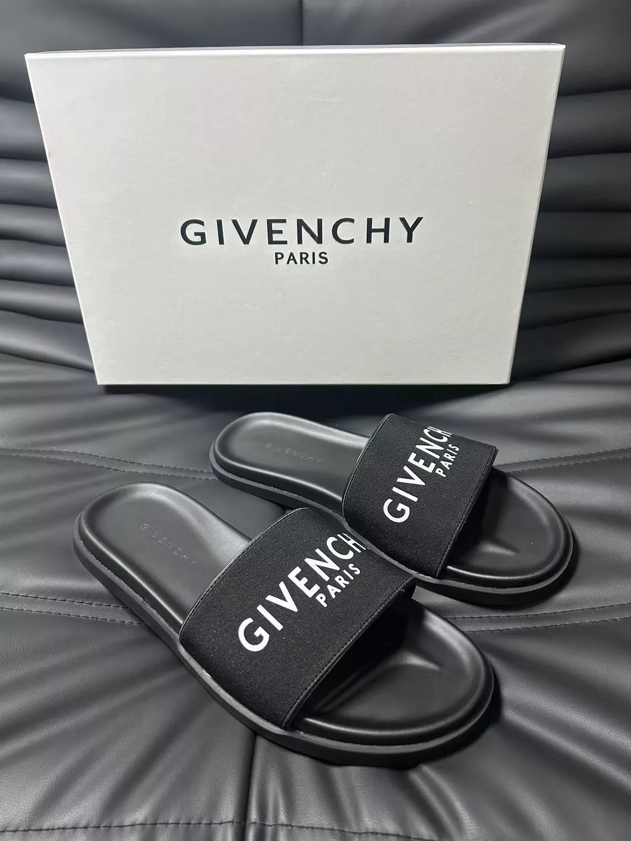 Givenchy Slippers For Men GoAnywhere 8700
