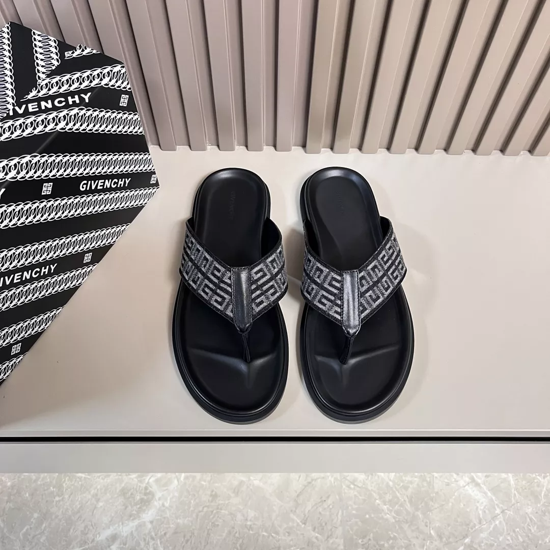 Givenchy Slippers For Men NewStyle 8817
