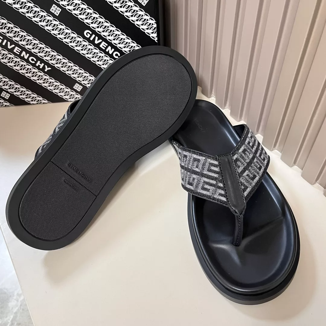 Givenchy Slippers For Men NewStyle 8817