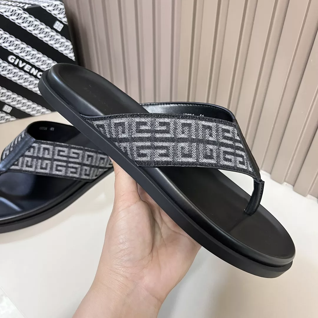 Givenchy Slippers For Men NewStyle 8817