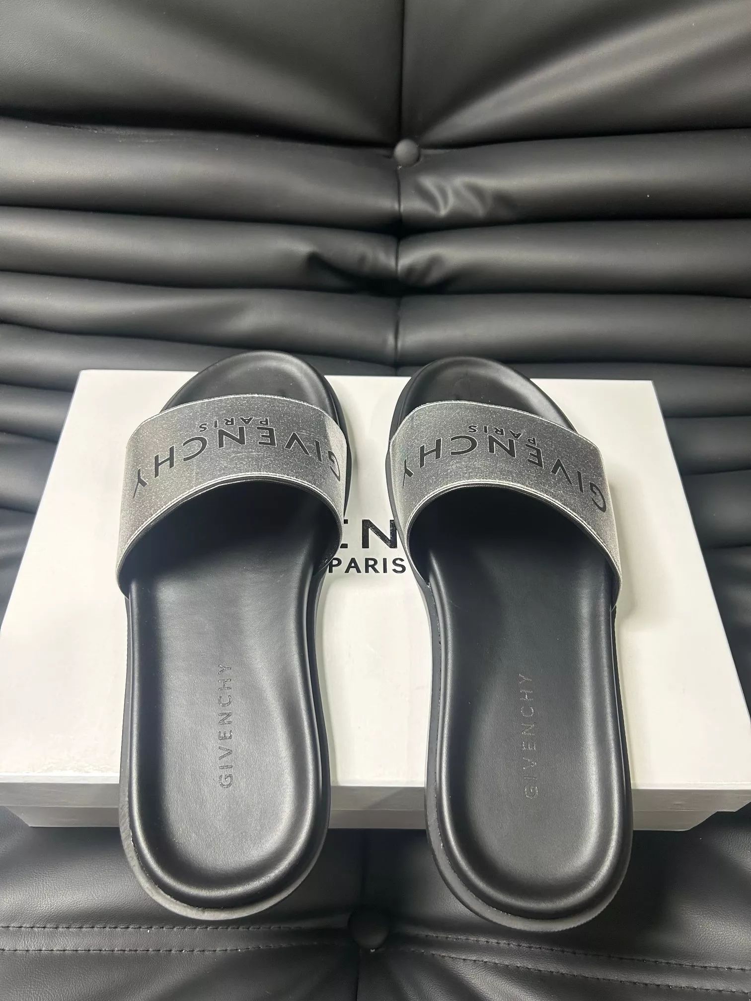 Givenchy Slippers For Men Popular 1013