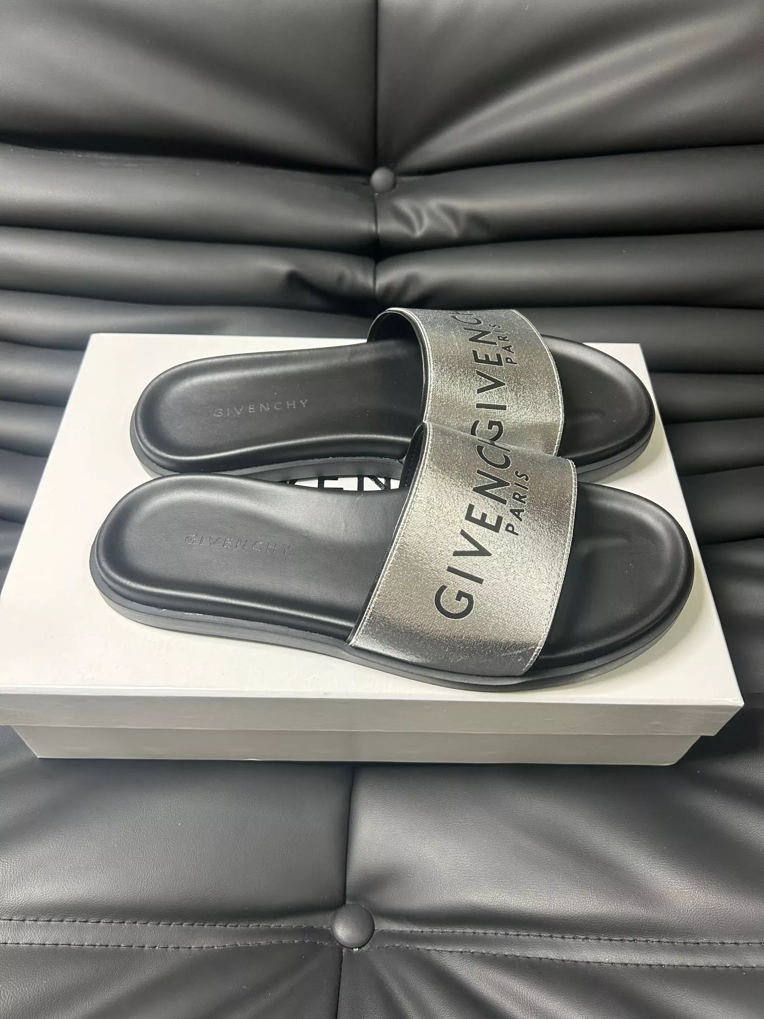 Givenchy Slippers For Men Popular 1013