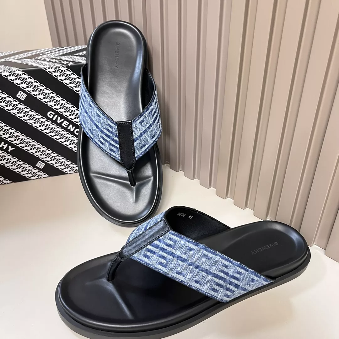 Givenchy Slippers For Men SmartChoice 4857