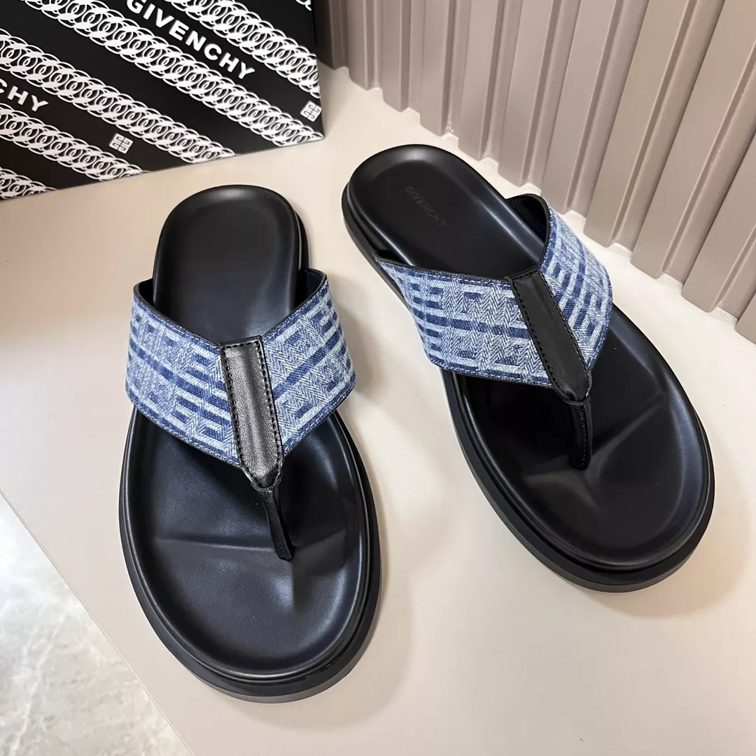 Givenchy Slippers For Men SmartChoice 4857