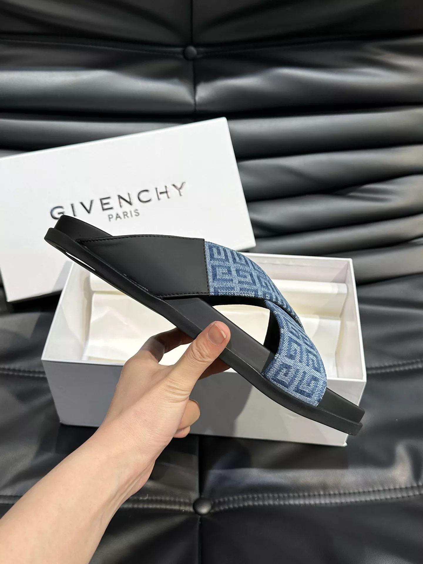 Givenchy Slippers For Men SmartChoice 8285