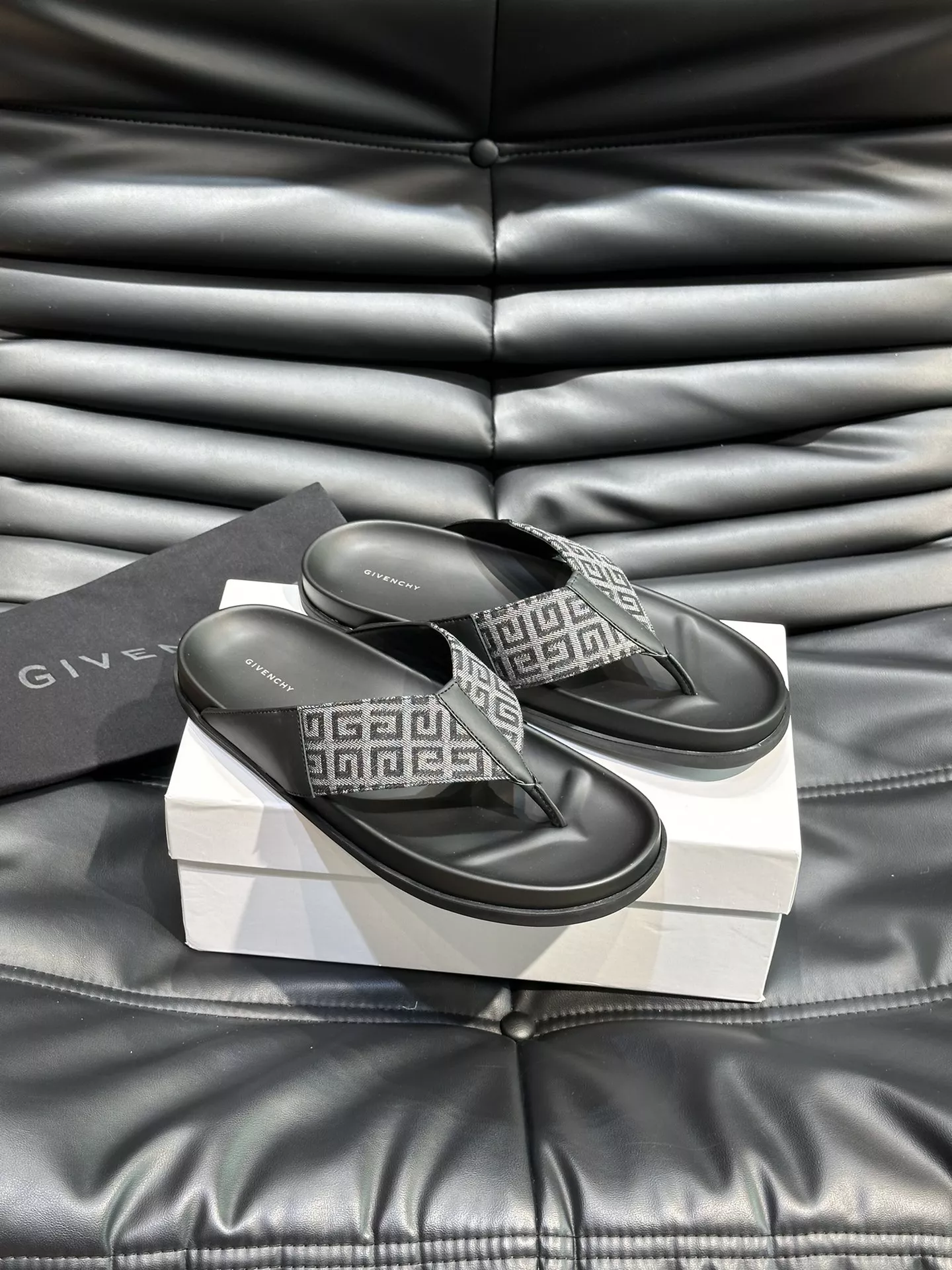 Givenchy Slippers For Men SmartChoice 9920
