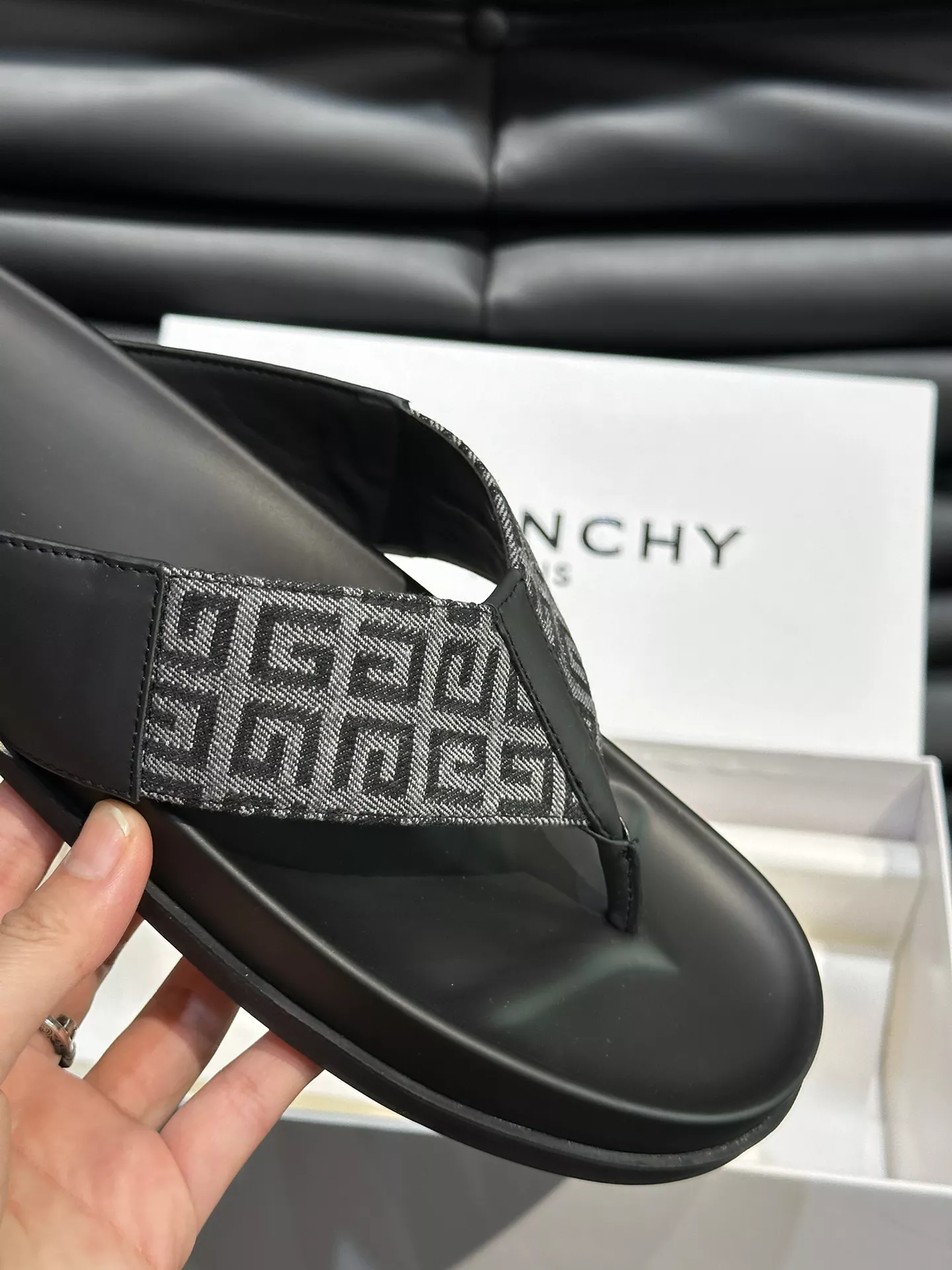 Givenchy Slippers For Men SmartChoice 9920