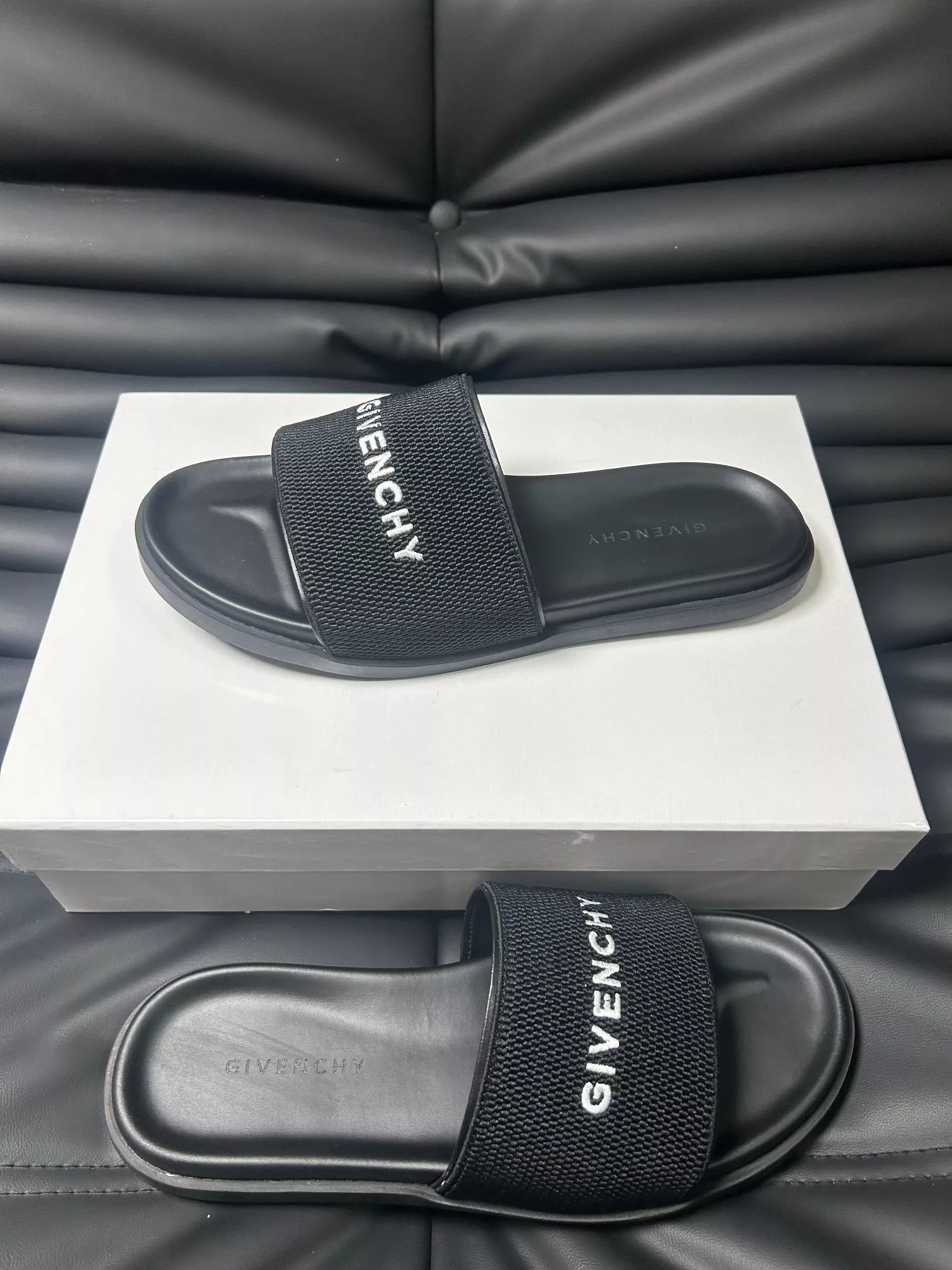 Givenchy Slippers For Men Soft 5831