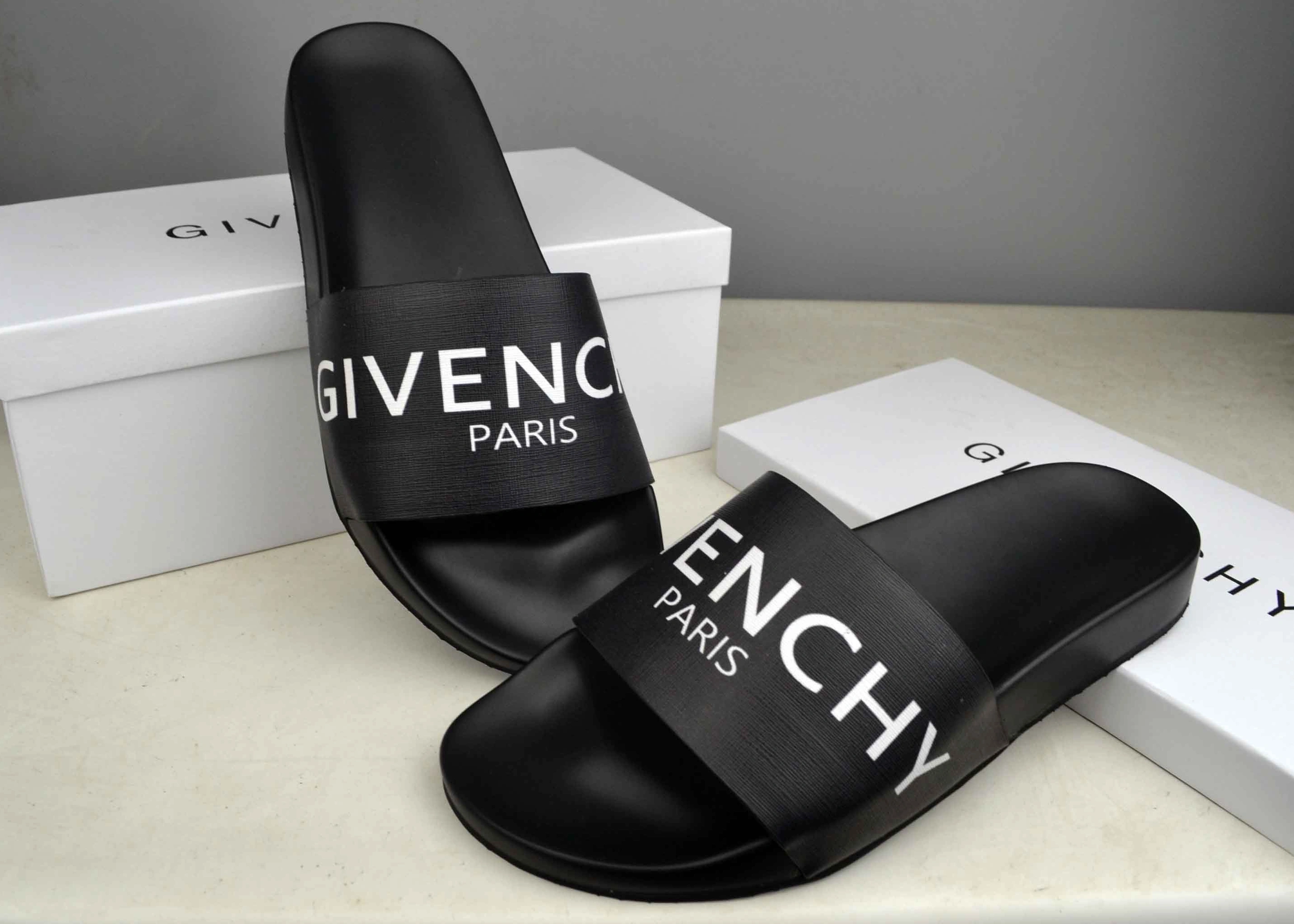 Givenchy Slippers For Men Soft 9461