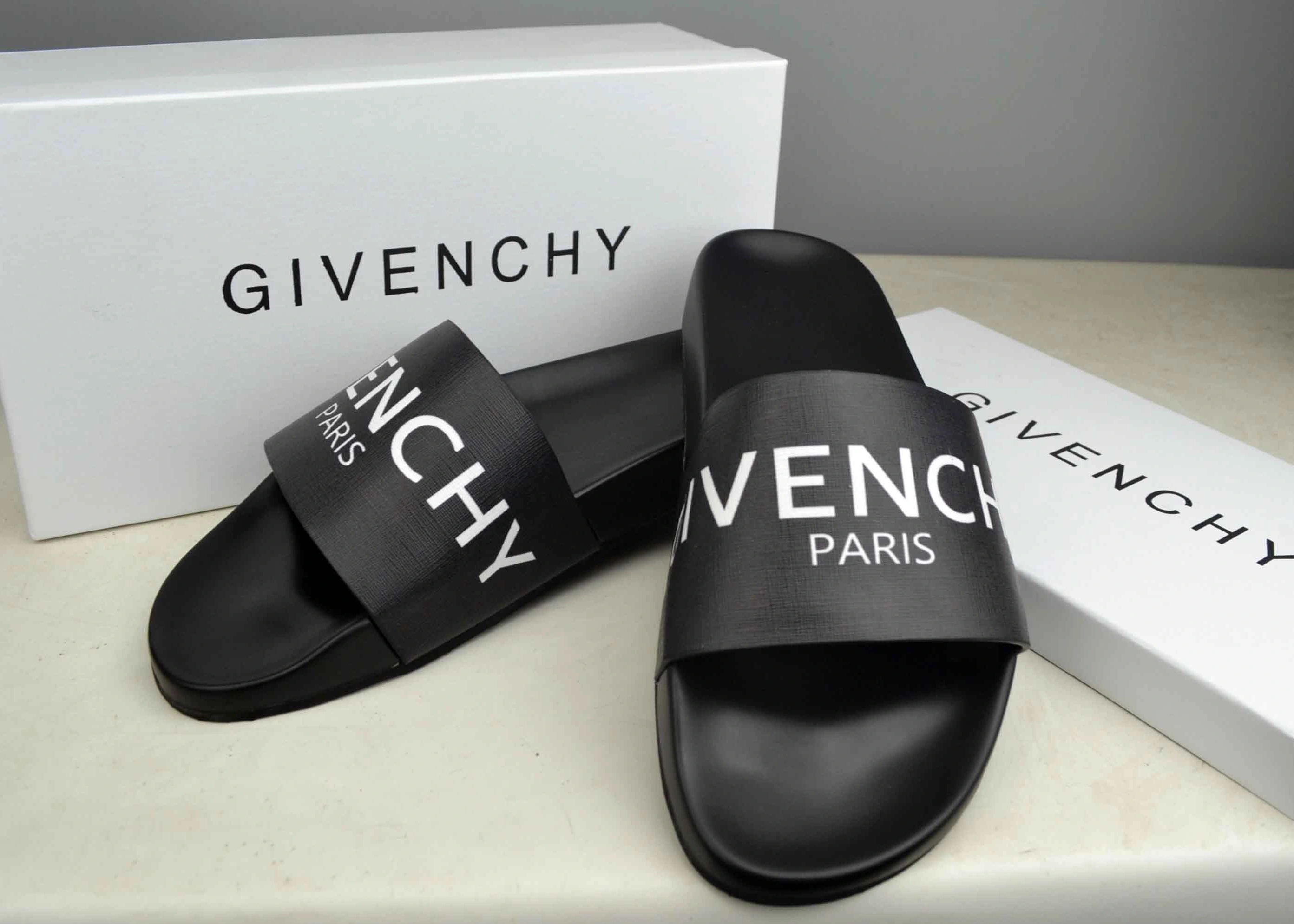 Givenchy Slippers For Men Soft 9461