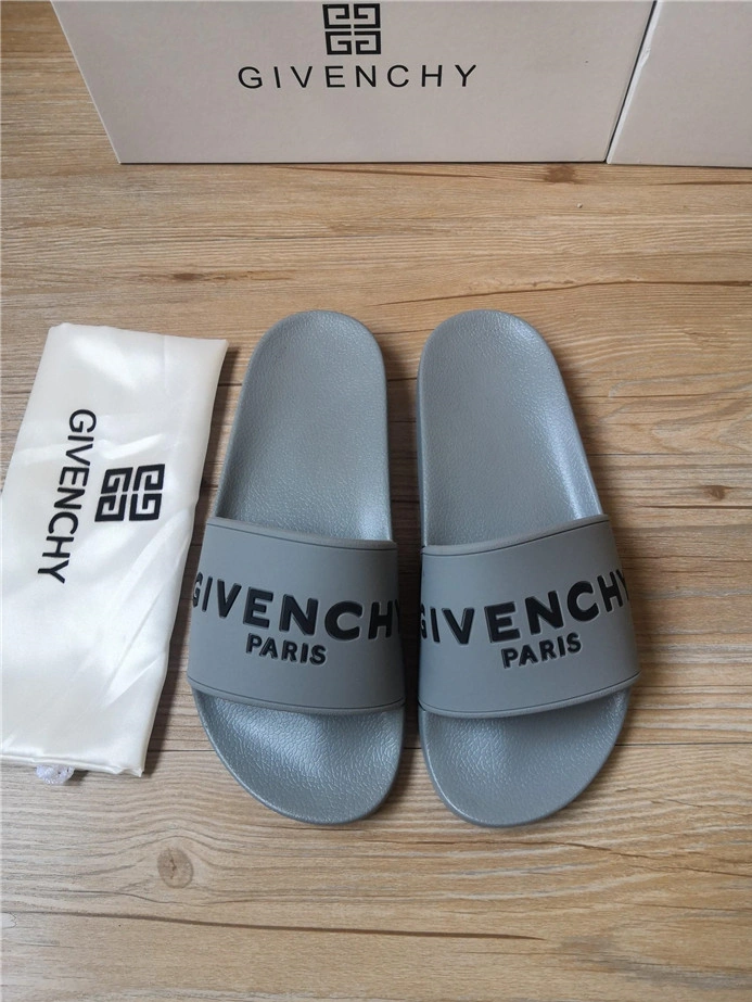 Givenchy Slippers For Men Vibrant 7534