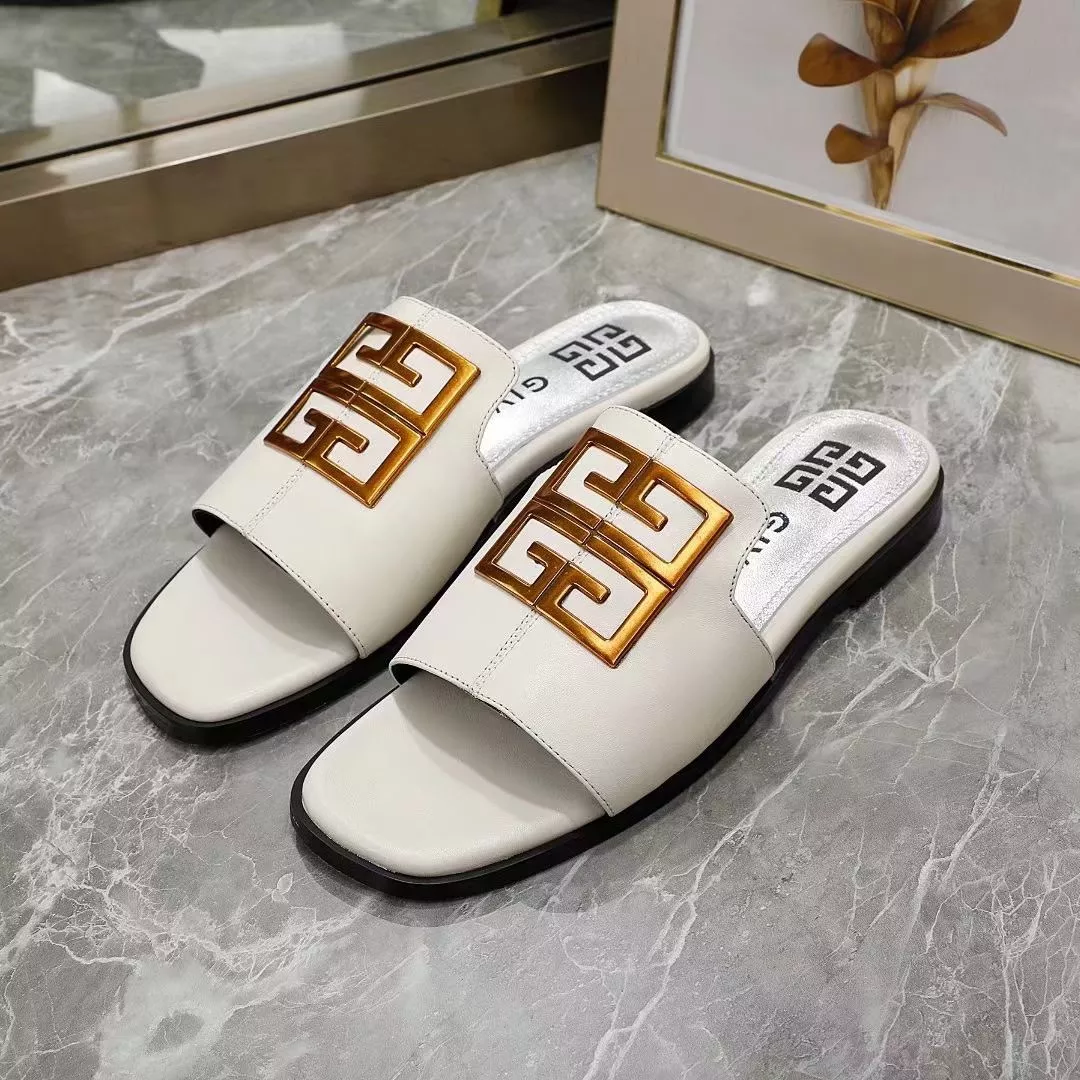 Givenchy Slippers For Women StreetReady 8778