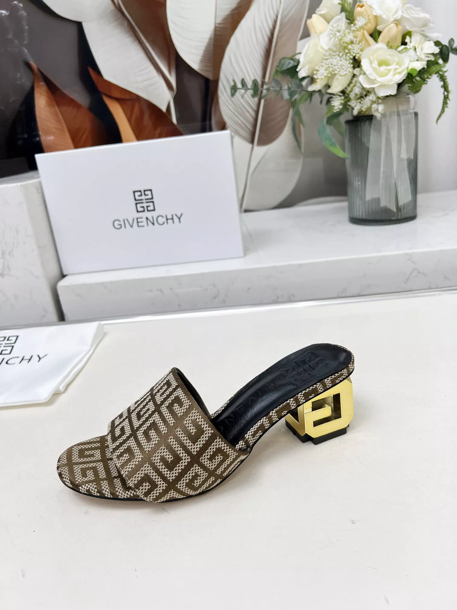 Givenchy Slippers For Women TopPick 1446