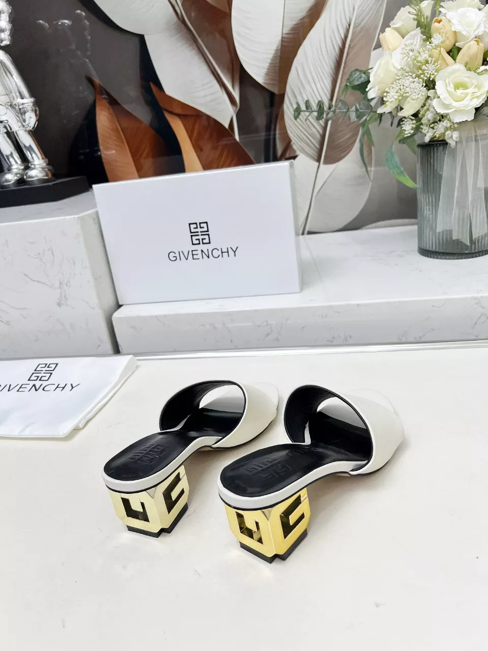 Givenchy Slippers For Women Versatile 9470