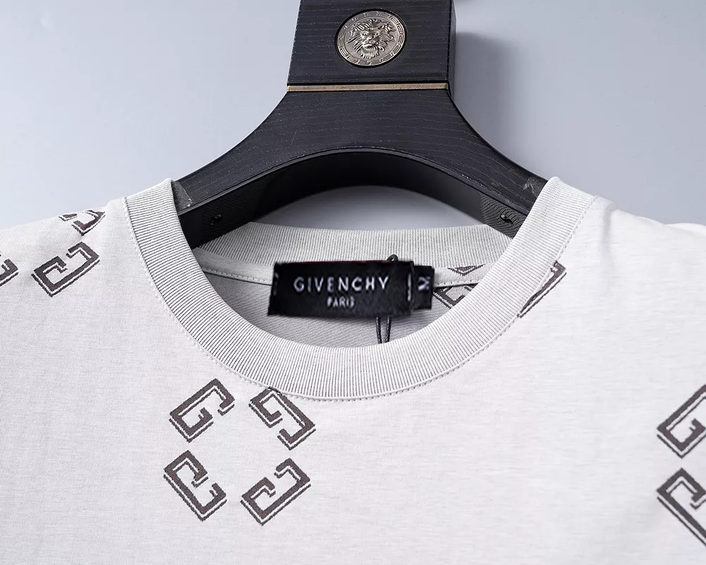 Givenchy T-Shirts Short Sleeved For Men Functional 7873
