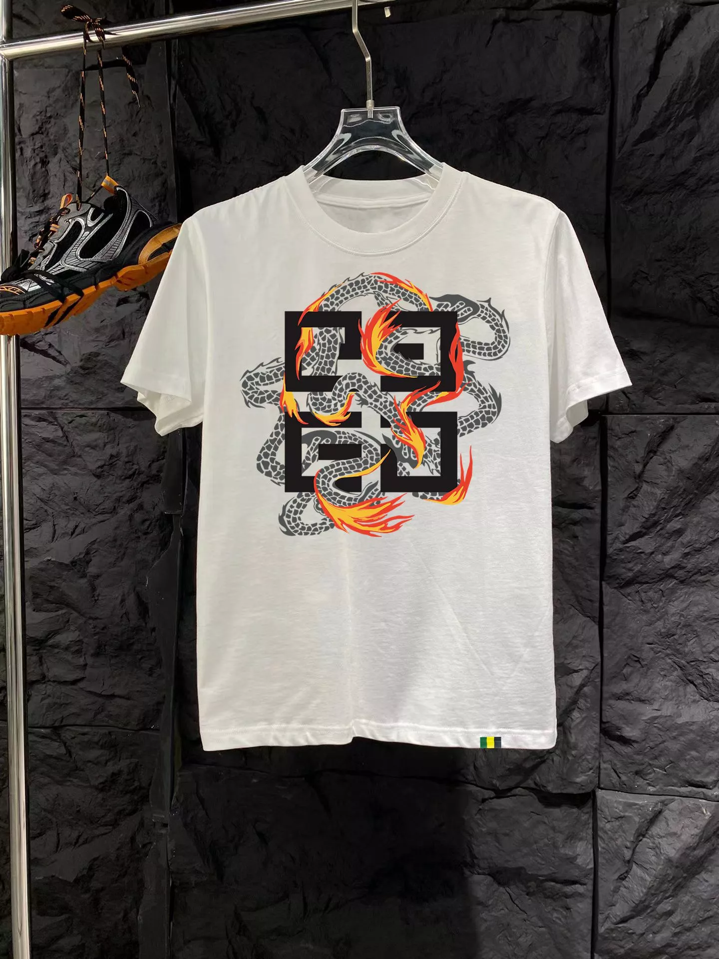 Givenchy T-Shirts Short Sleeved For Men Minimalist 7524