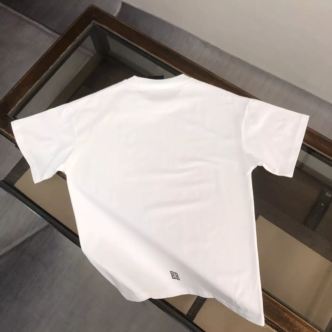 Givenchy T-Shirts Short Sleeved For Men Minimalist 7782