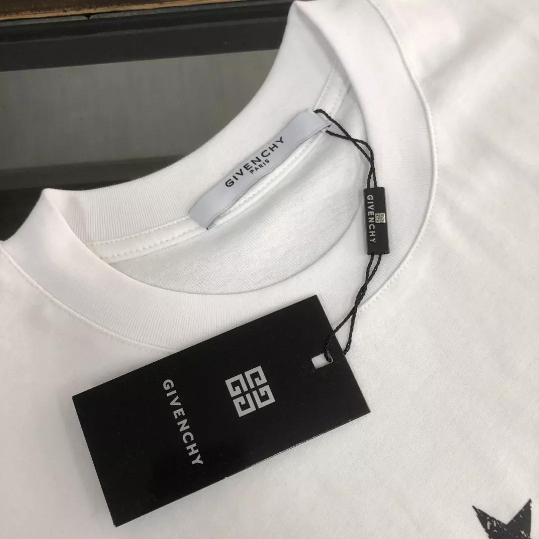 Givenchy T-Shirts Short Sleeved For Men Soft 8509