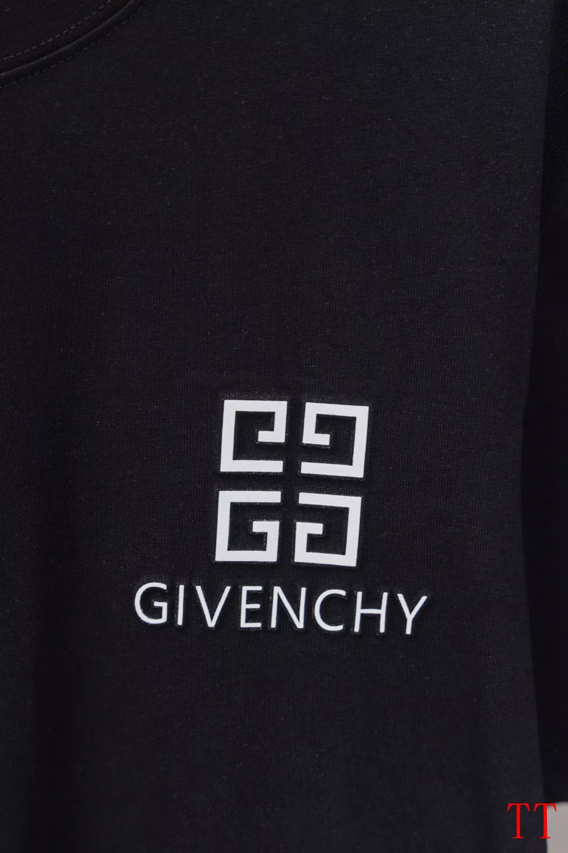 Givenchy T-Shirts Short Sleeved For Men Stylish 7701