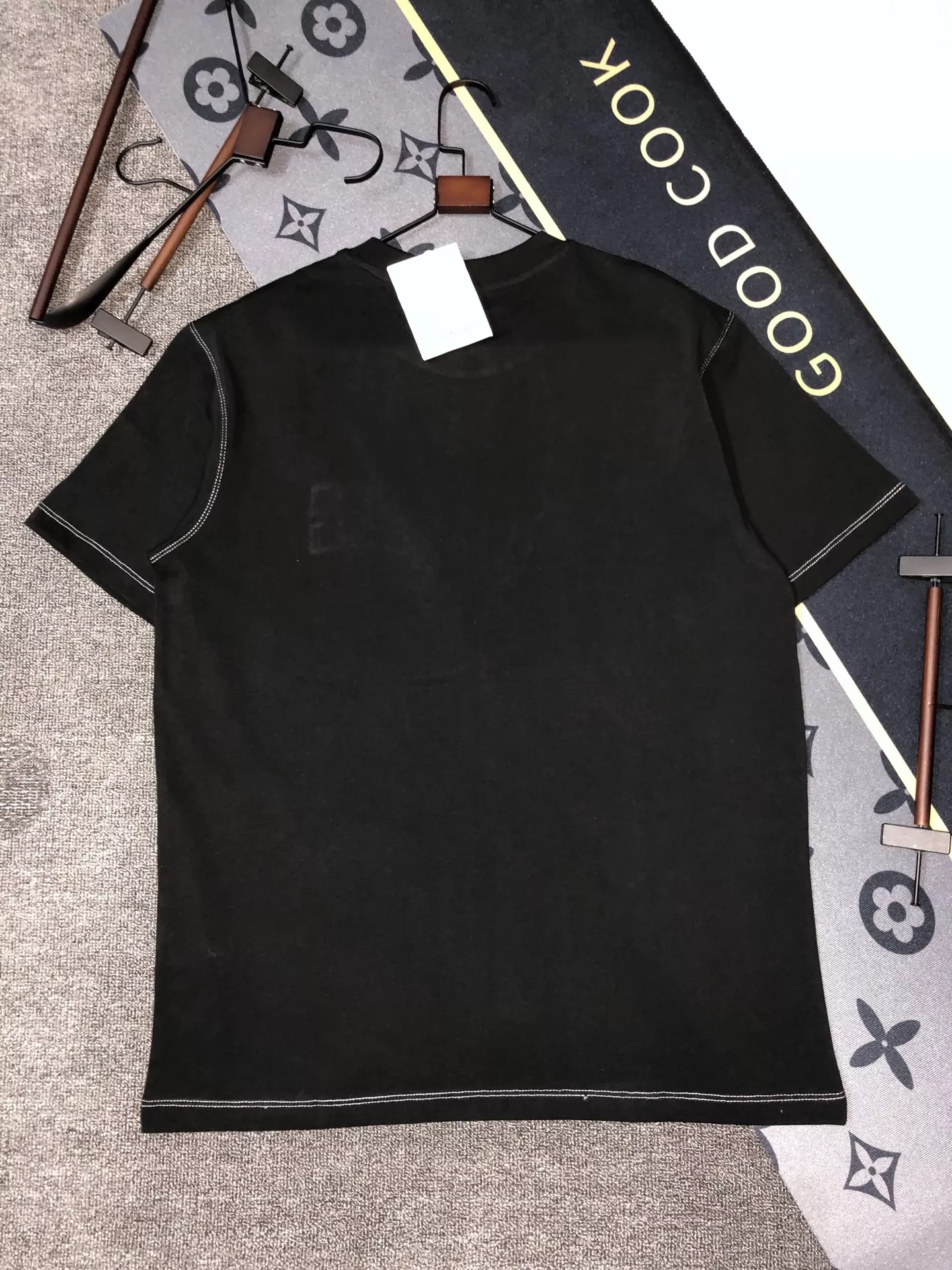 Givenchy T-Shirts Short Sleeved For Unisex Elegant 5507