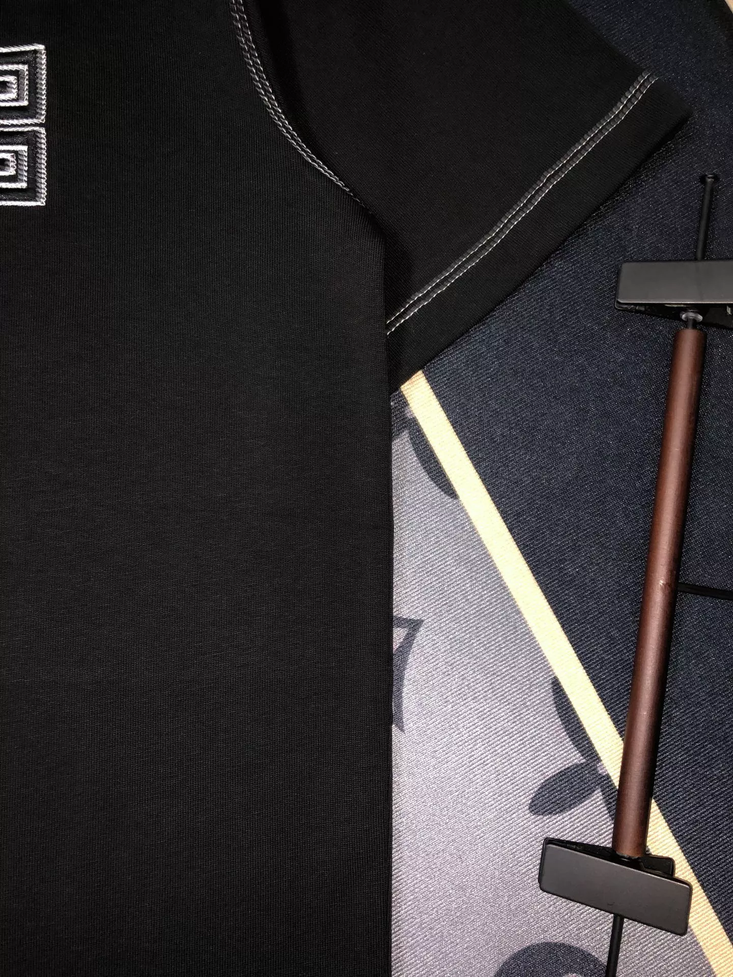 Givenchy T-Shirts Short Sleeved For Unisex Elegant 5507