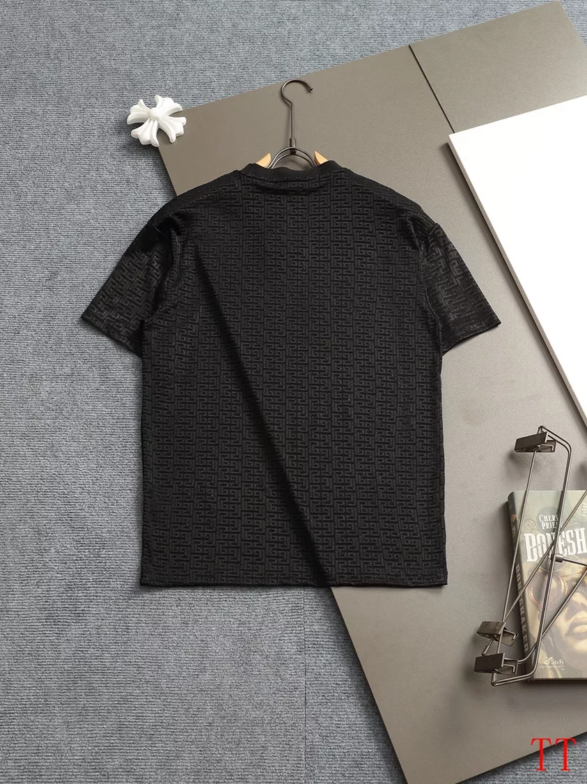 Givenchy T-Shirts Short Sleeved For Unisex Trendsetting 9861